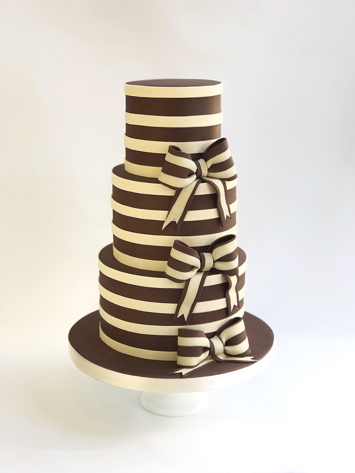 wedding-cakes-london-elegateau-cakes-london